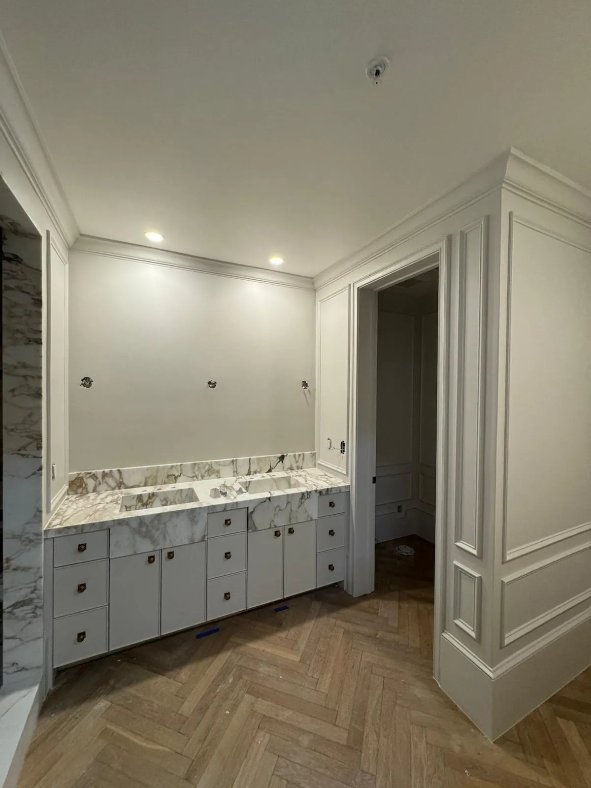 Luxury Vanity